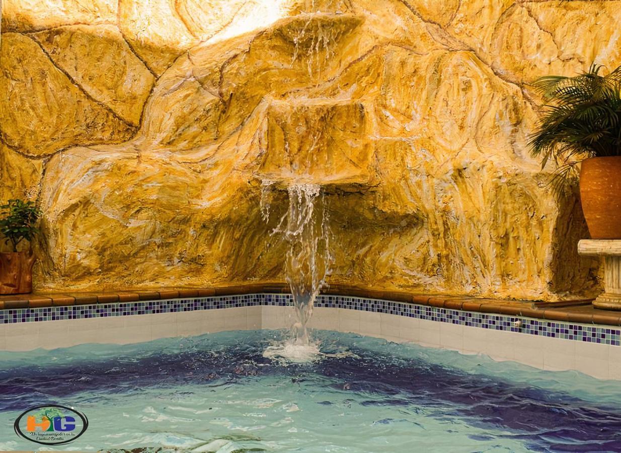 Hotel Getsemani Bga بوكارامانغا المظهر الخارجي الصورة