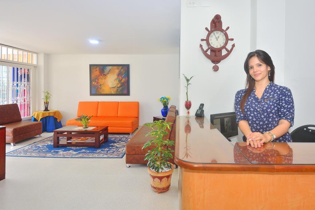 Hotel Getsemani Bga بوكارامانغا المظهر الخارجي الصورة